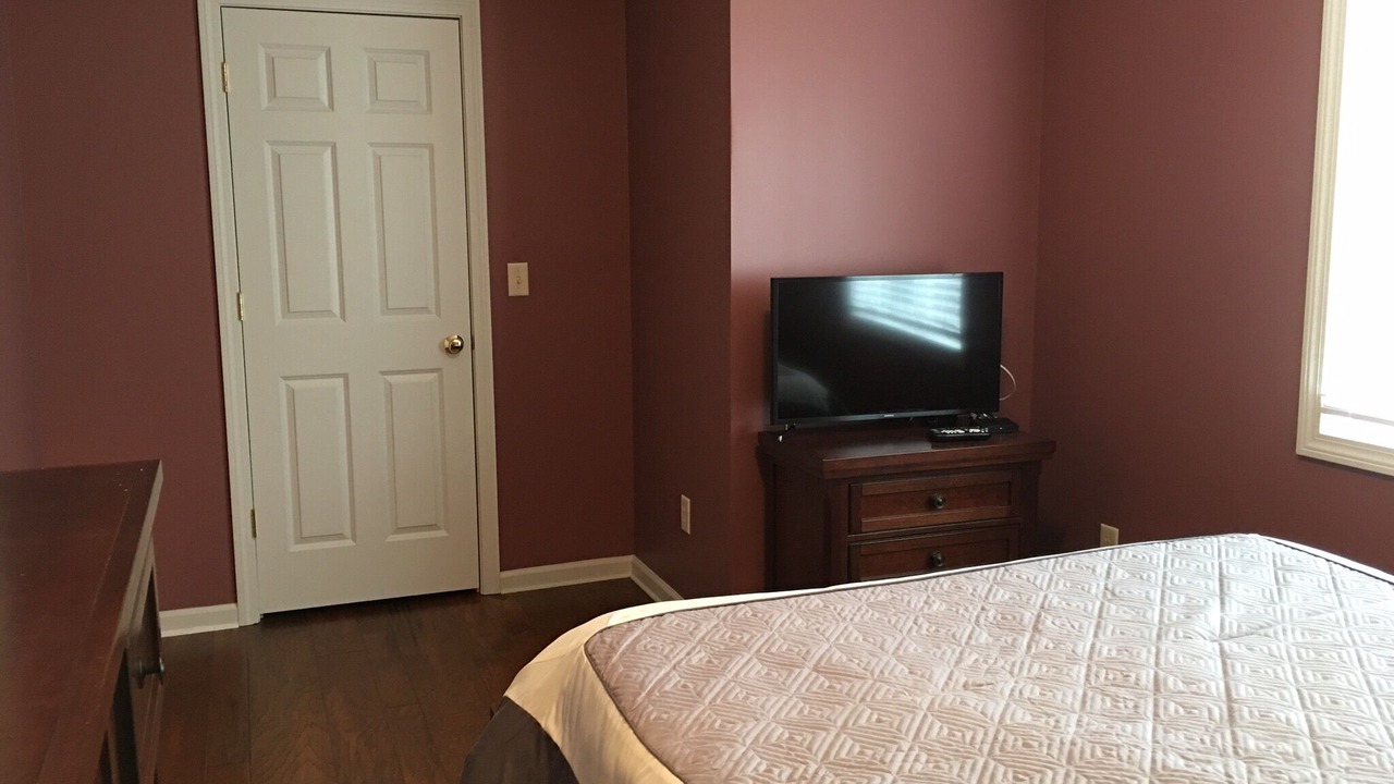 Photo of Bedroom in Oak Hill