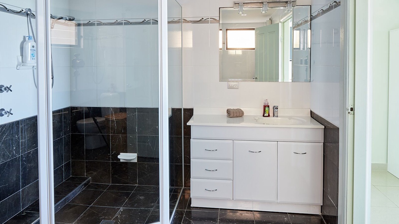 Photo of Bathroom in Mollymook Beach