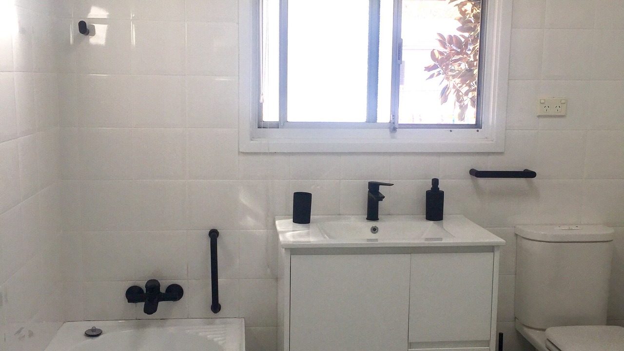 Photo of Bathroom in Patonga