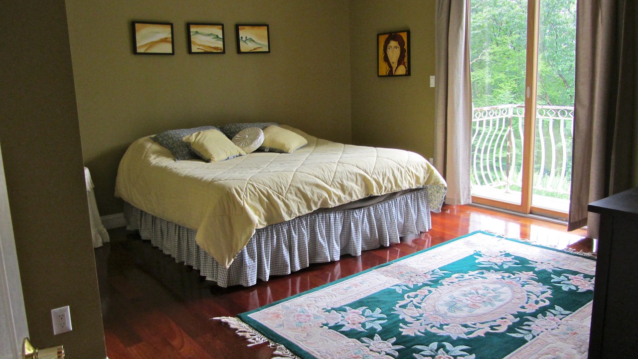 Photo of Bedroom in Montague