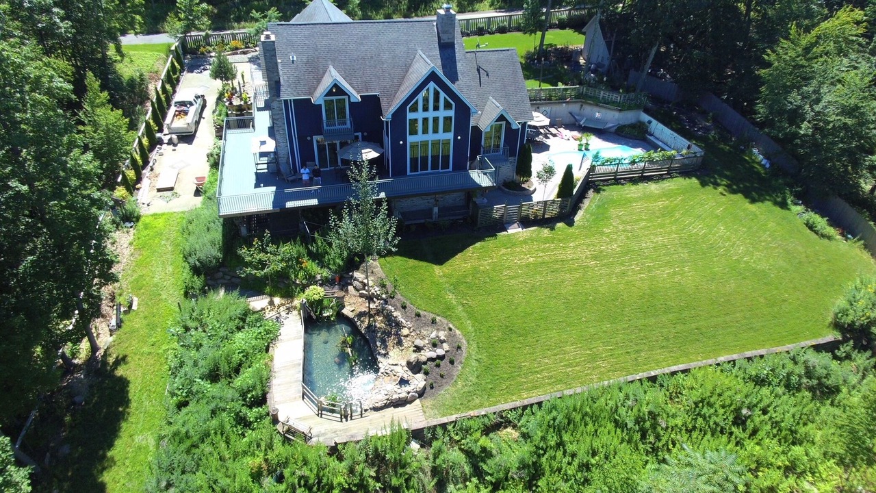 Photo of Outdoor in Montague