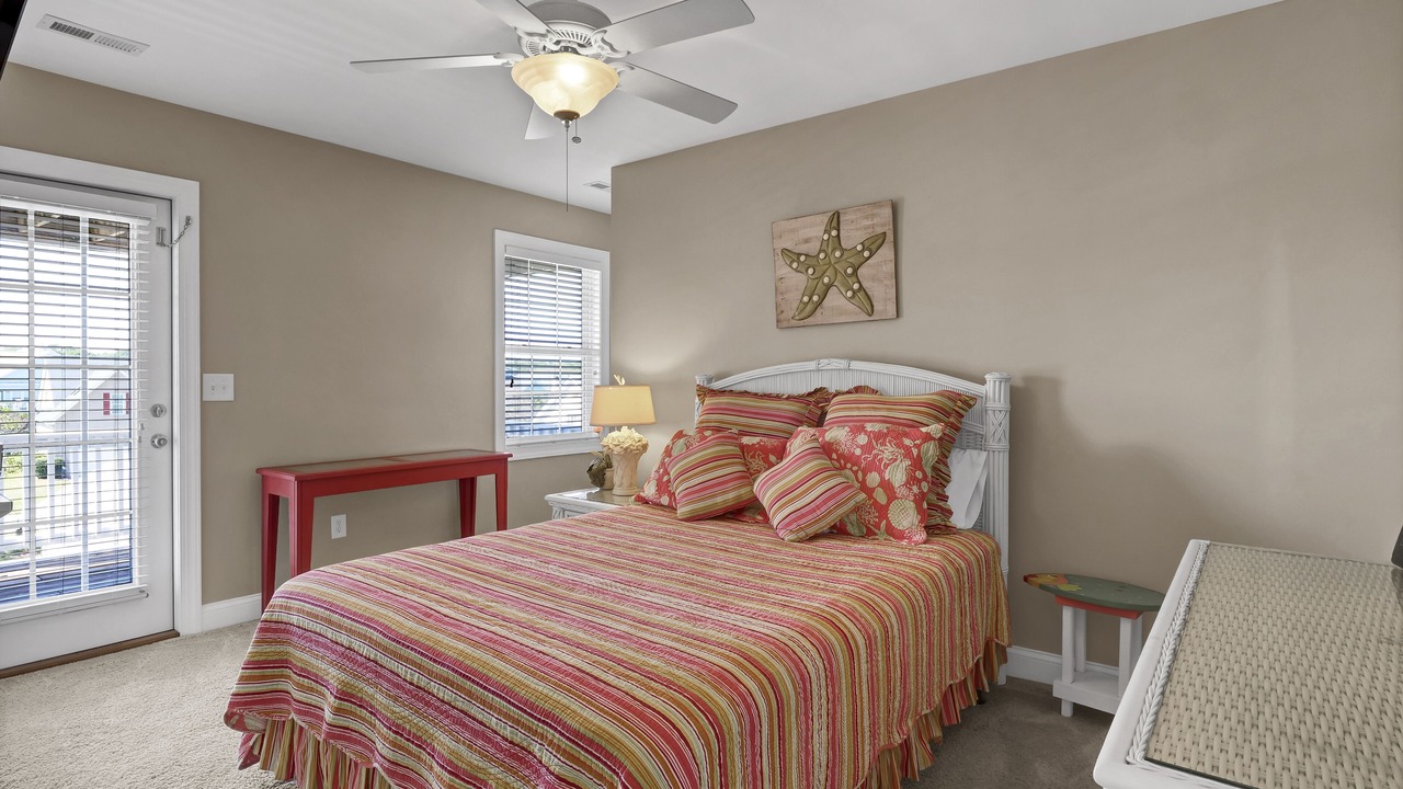 Photo of Bedroom in North Carolina Coast