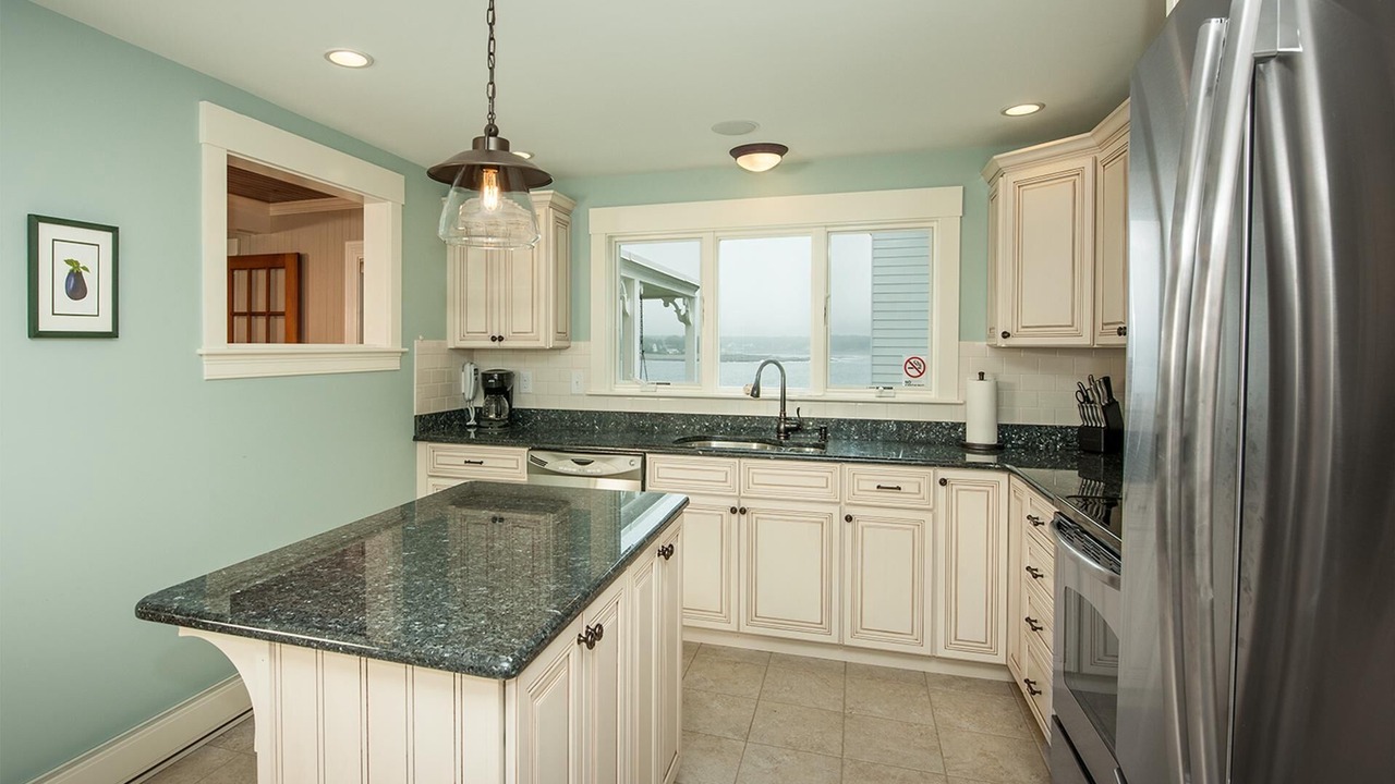 Photo of Kitchen in York Beach