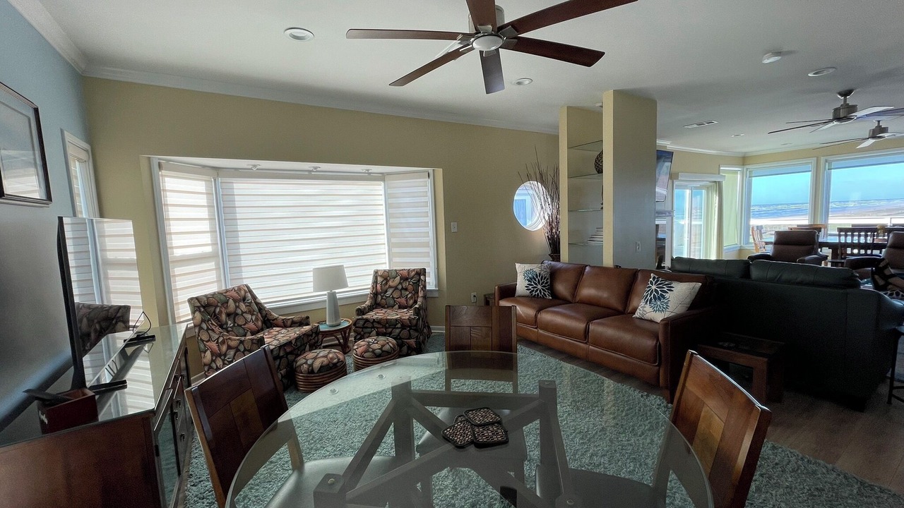 Photo of Bedroom in Bermuda Beach