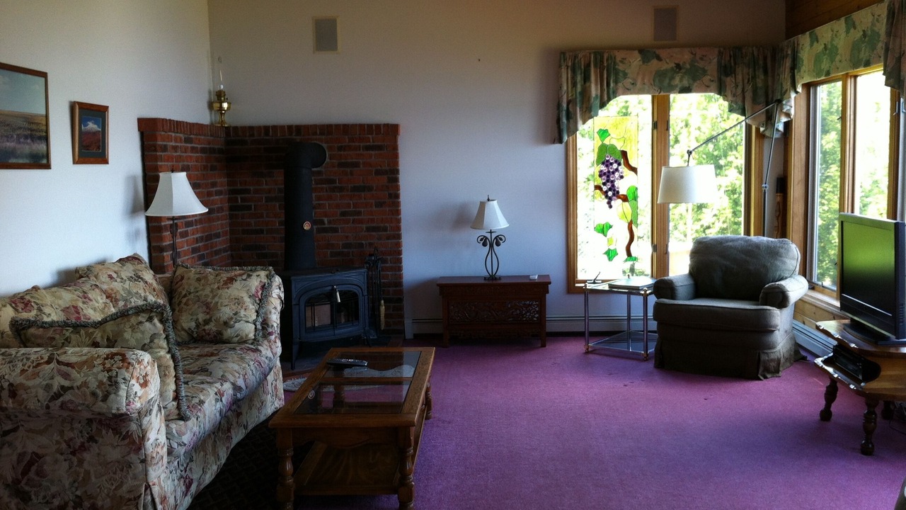 Photo of Livingroom in North Hero