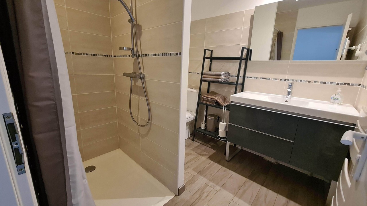 Photo of Bathroom in Duilhac-sous-Peyrepertuse