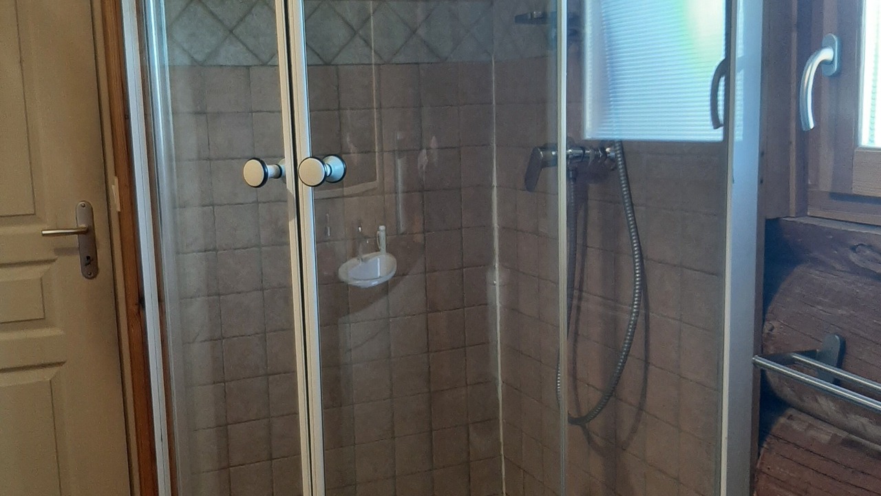 Photo of Bathroom in Prunieres