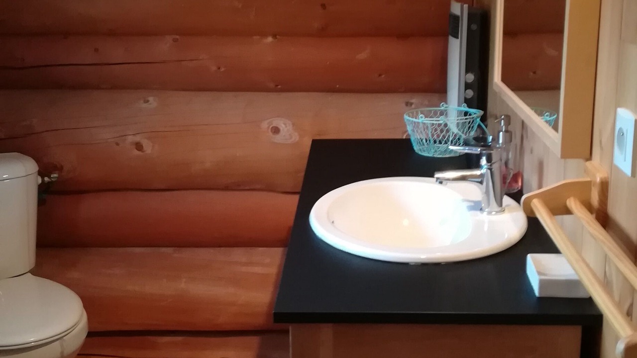 Photo of Bathroom in Prunieres