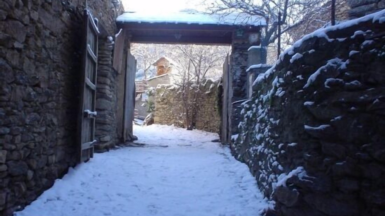Photo of Outdoor in Sort
