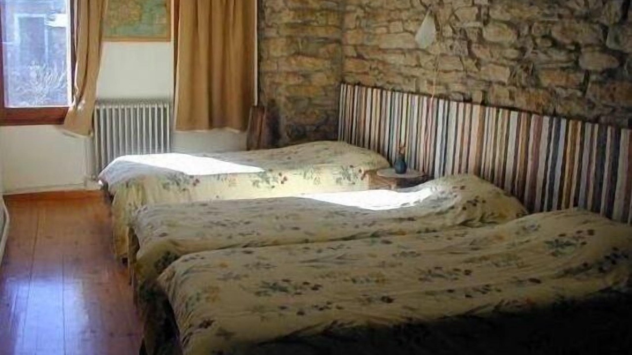 Photo of Bedroom in Sort
