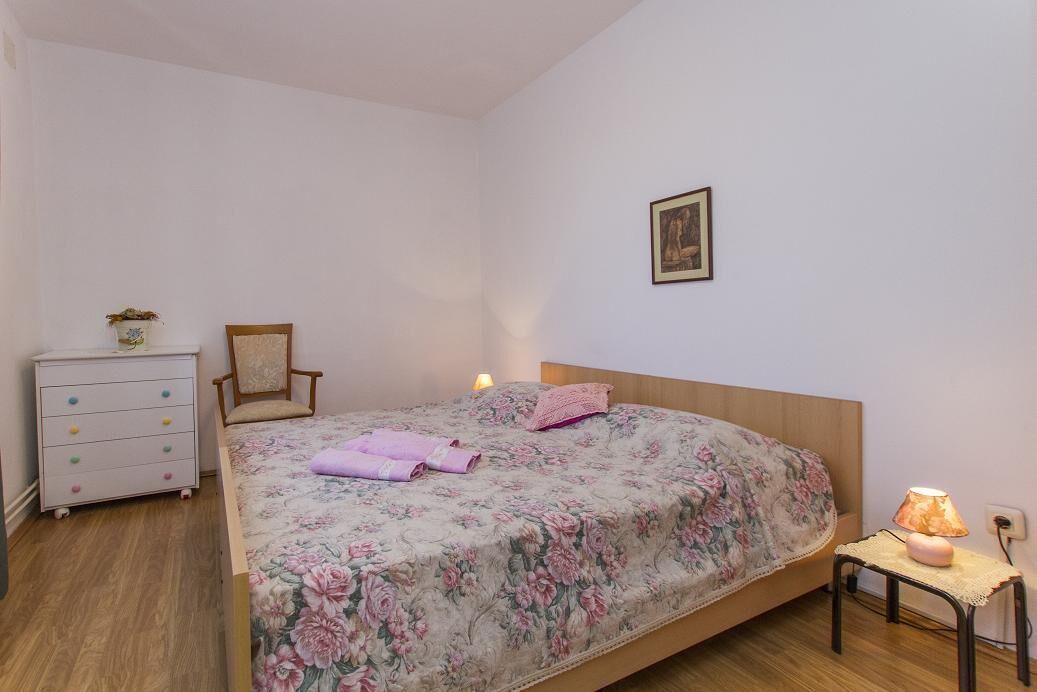 Photo of Bedroom in Ripenda Verbanci