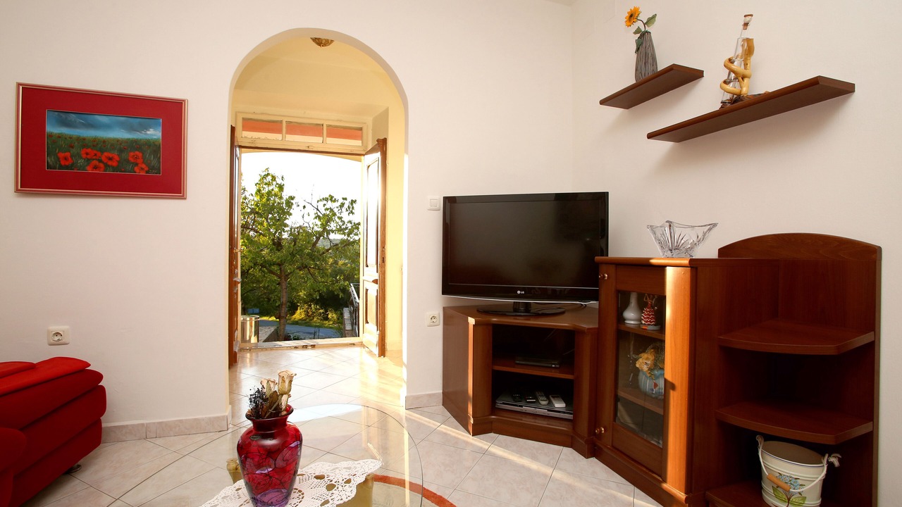 Photo of Livingroom in Ripenda Verbanci
