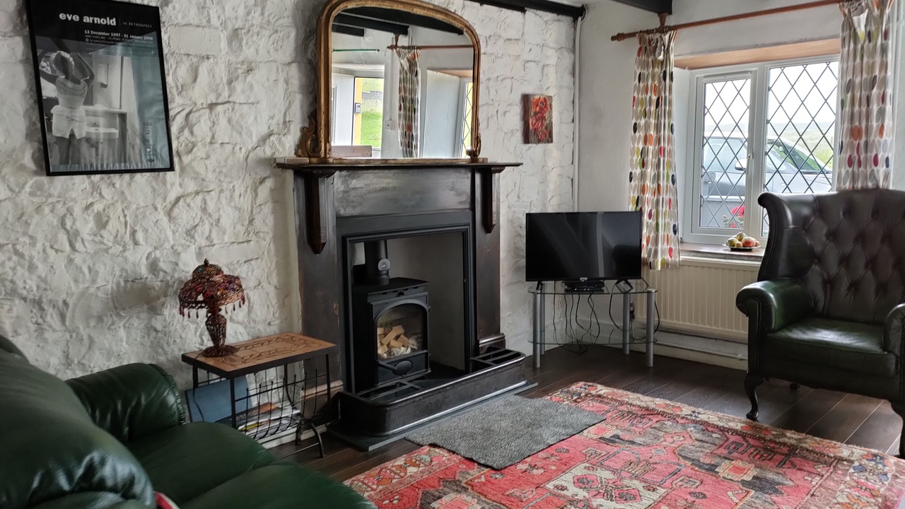 Photo of Livingroom in Ammanford