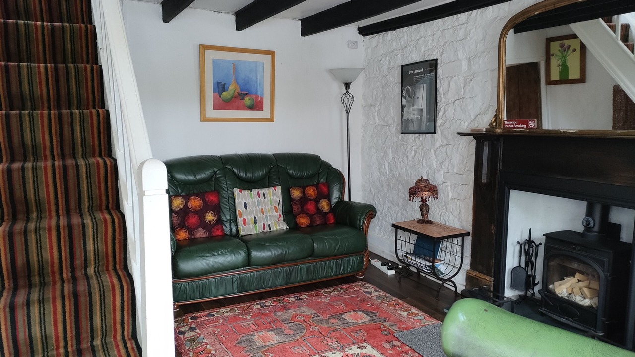 Photo of Livingroom in Ammanford