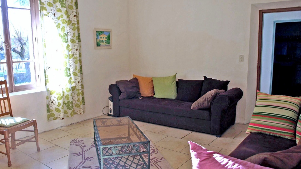Photo of Livingroom in Fox-Amphoux