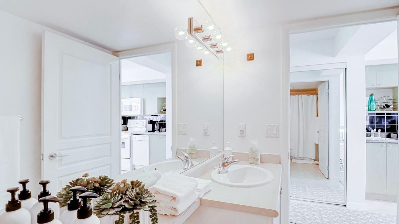Photo of Bathroom in Downtown Toronto