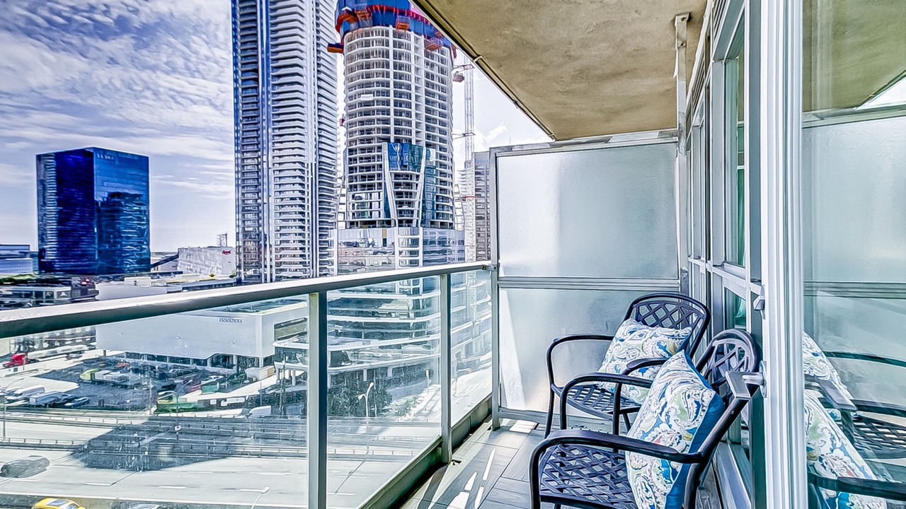 Photo of Patio Balcony in Downtown Toronto