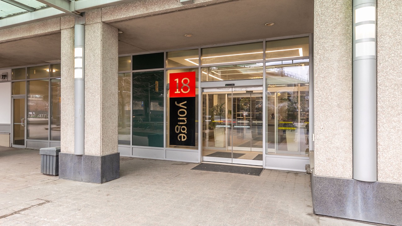 Photo of Outdoor in Downtown Toronto