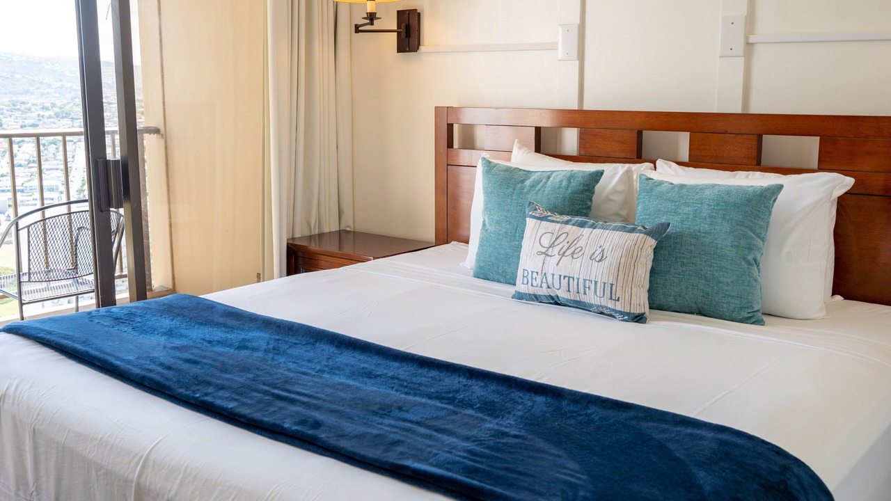 Photo of Bedroom in Waikiki