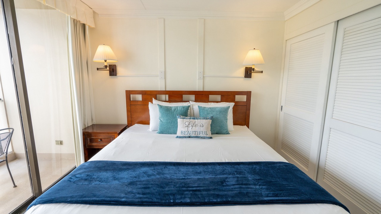 Photo of Bedroom in Waikiki