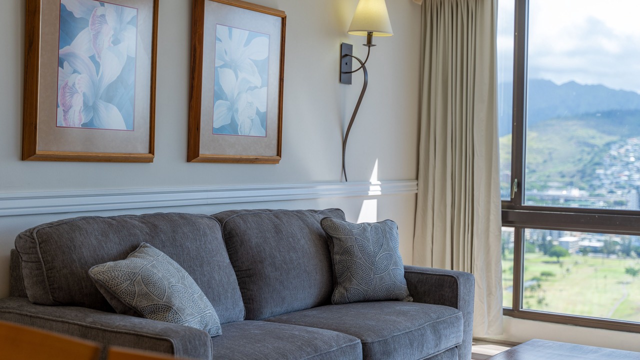 Photo of Livingroom in Waikiki