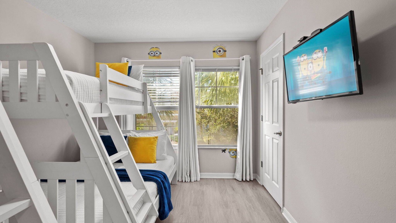 Photo of Bedroom in Bay Lake
