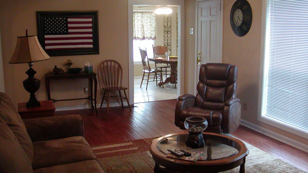 Photo of Bedroom in Guntersville