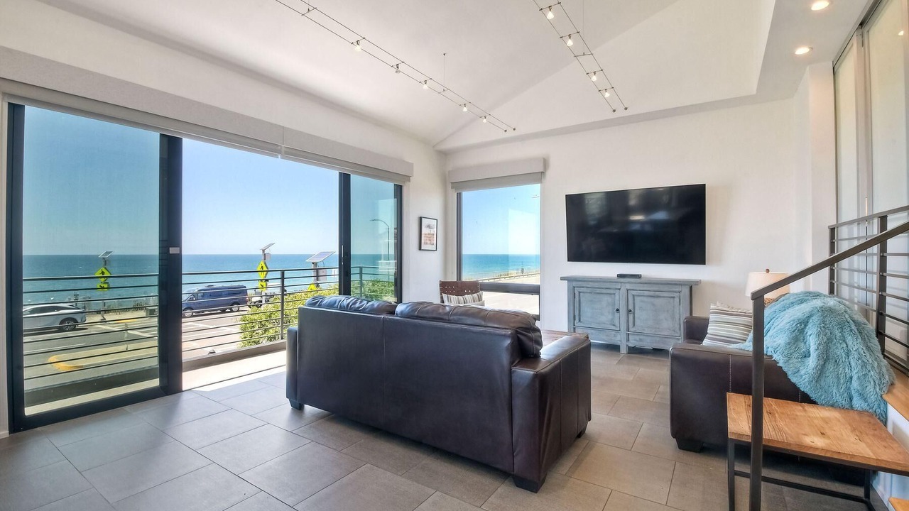 Photo of Livingroom in Carlsbad