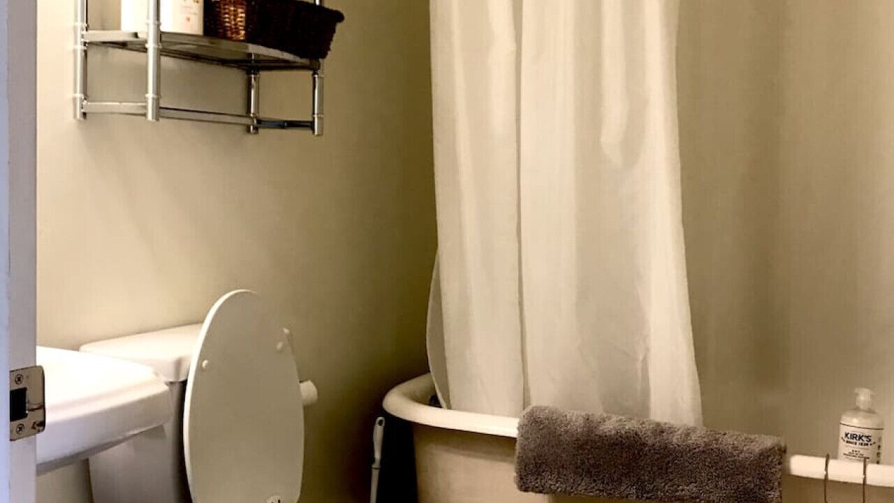 Photo of Bathroom in Salida