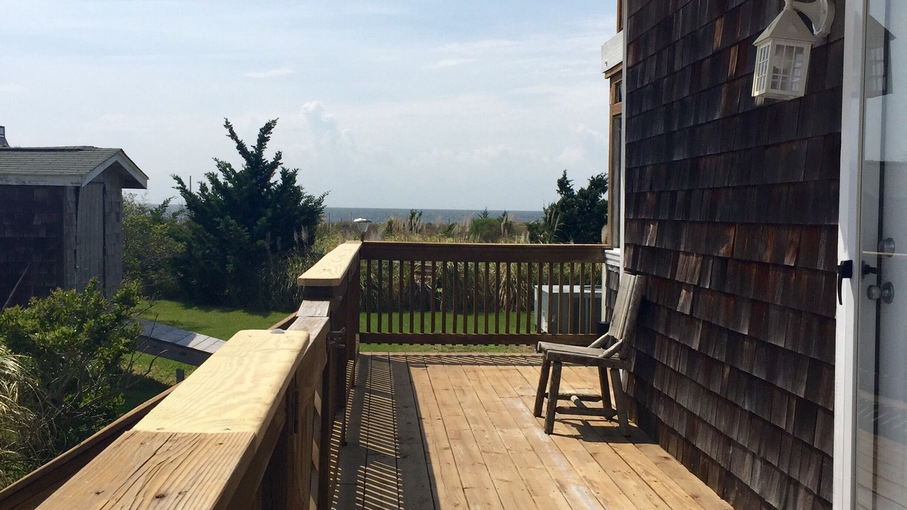 Photo of Patio Balcony in Rodanthe