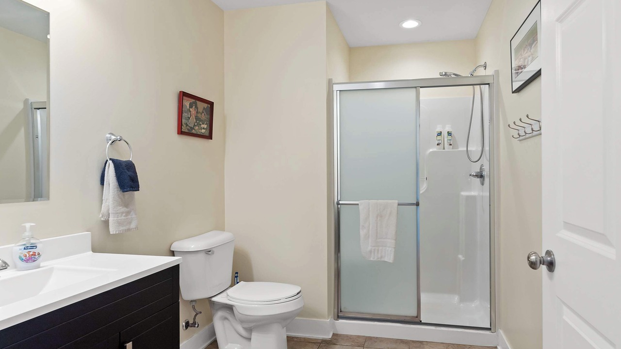 Photo of Bathroom in Kendall