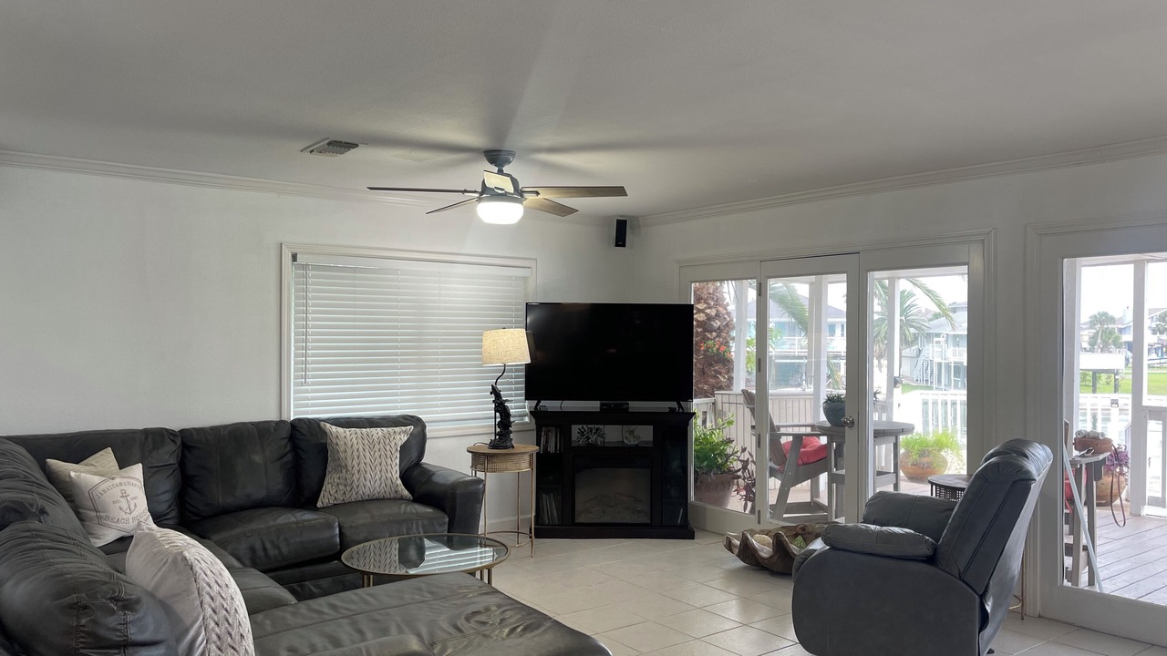 Photo of Others in Jamaica Beach