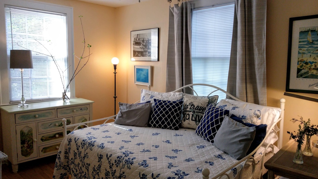 Photo of Bedroom in Northeast Virginia Beach