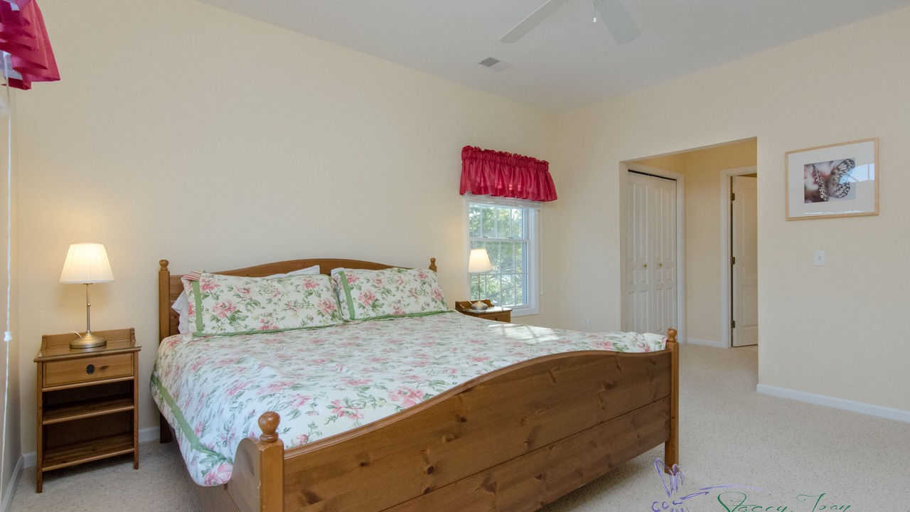 Photo of Bedroom in Mackinaw City