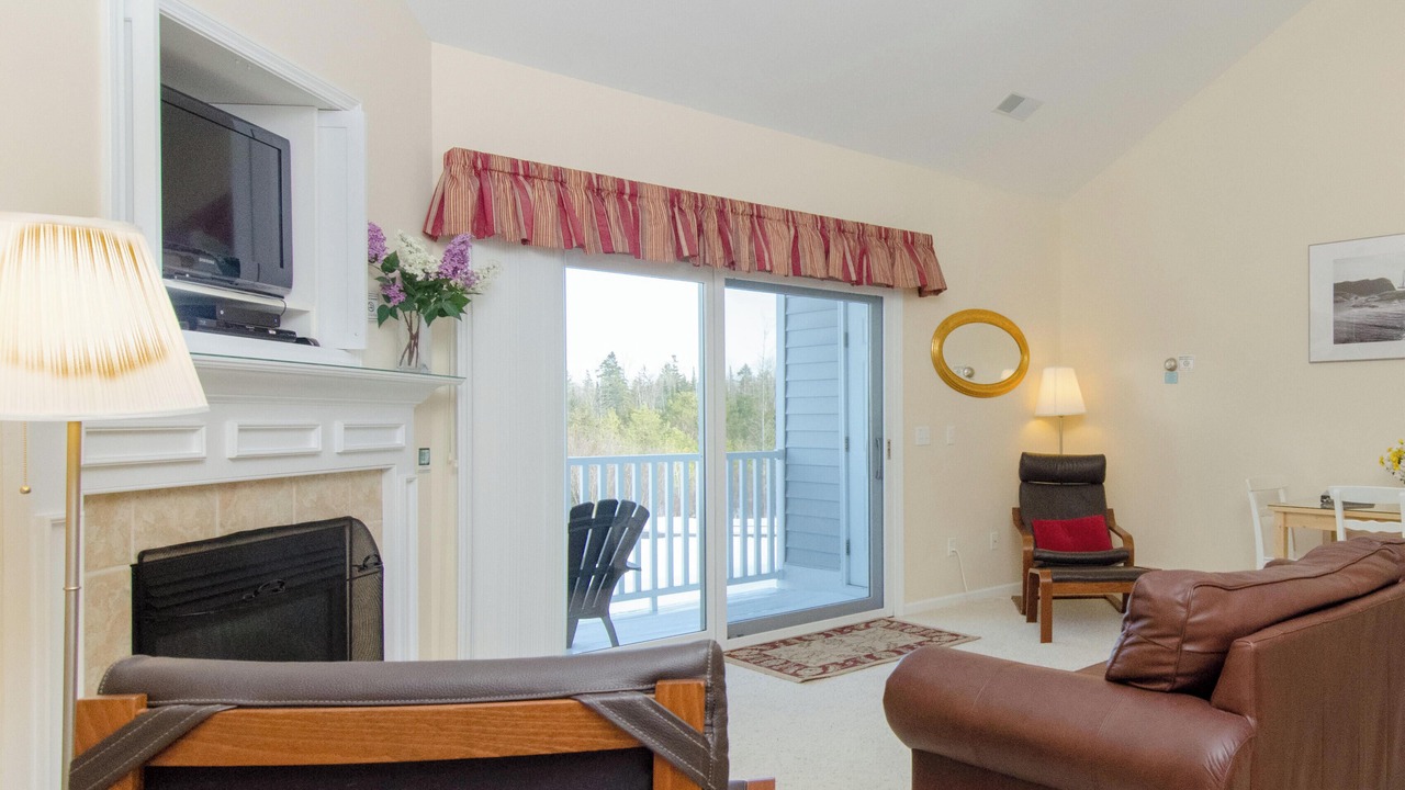 Photo of Patio Balcony in Mackinaw City