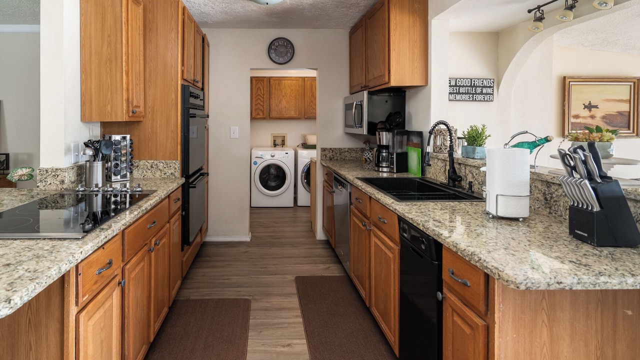 Photo of Kitchen in Navajo Dam