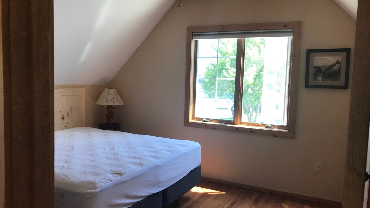 Photo of Bedroom in Hinsdale