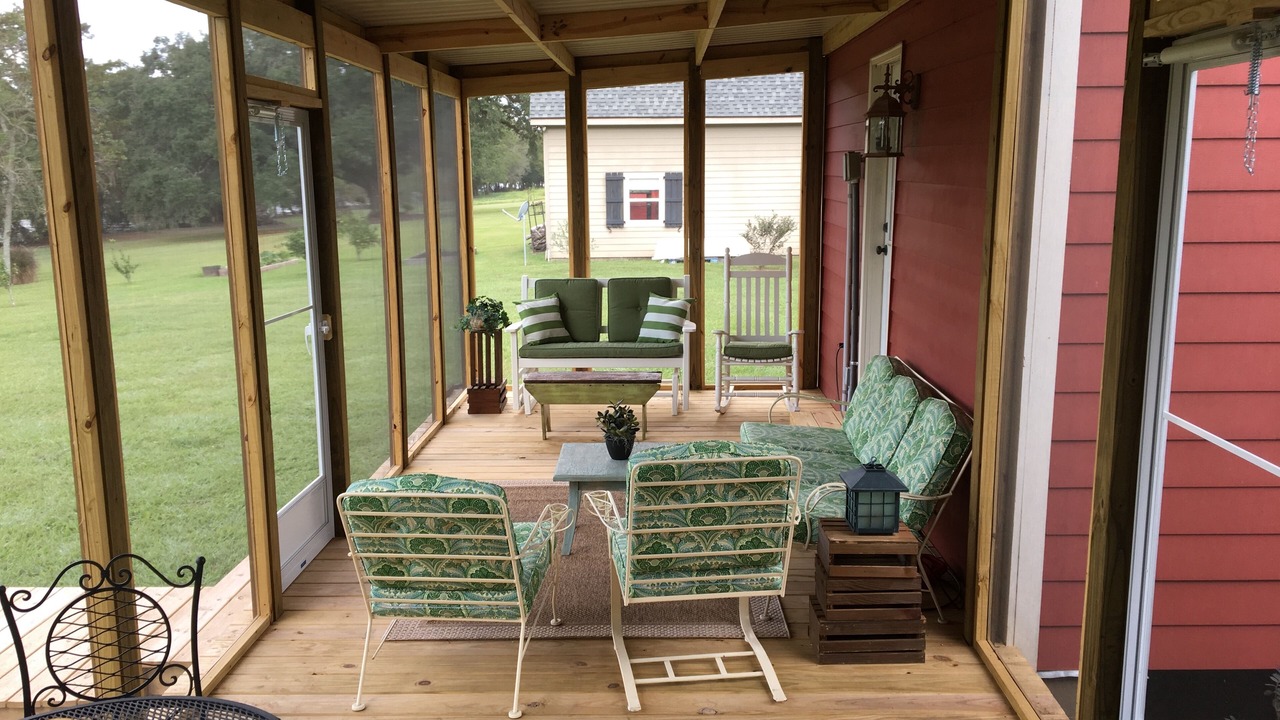 Photo of Patio Balcony in Iberia Parish