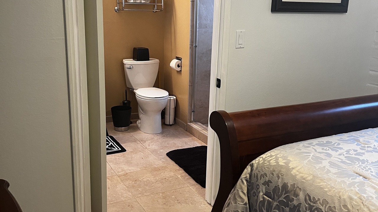 Photo of Bathroom in Green Valley