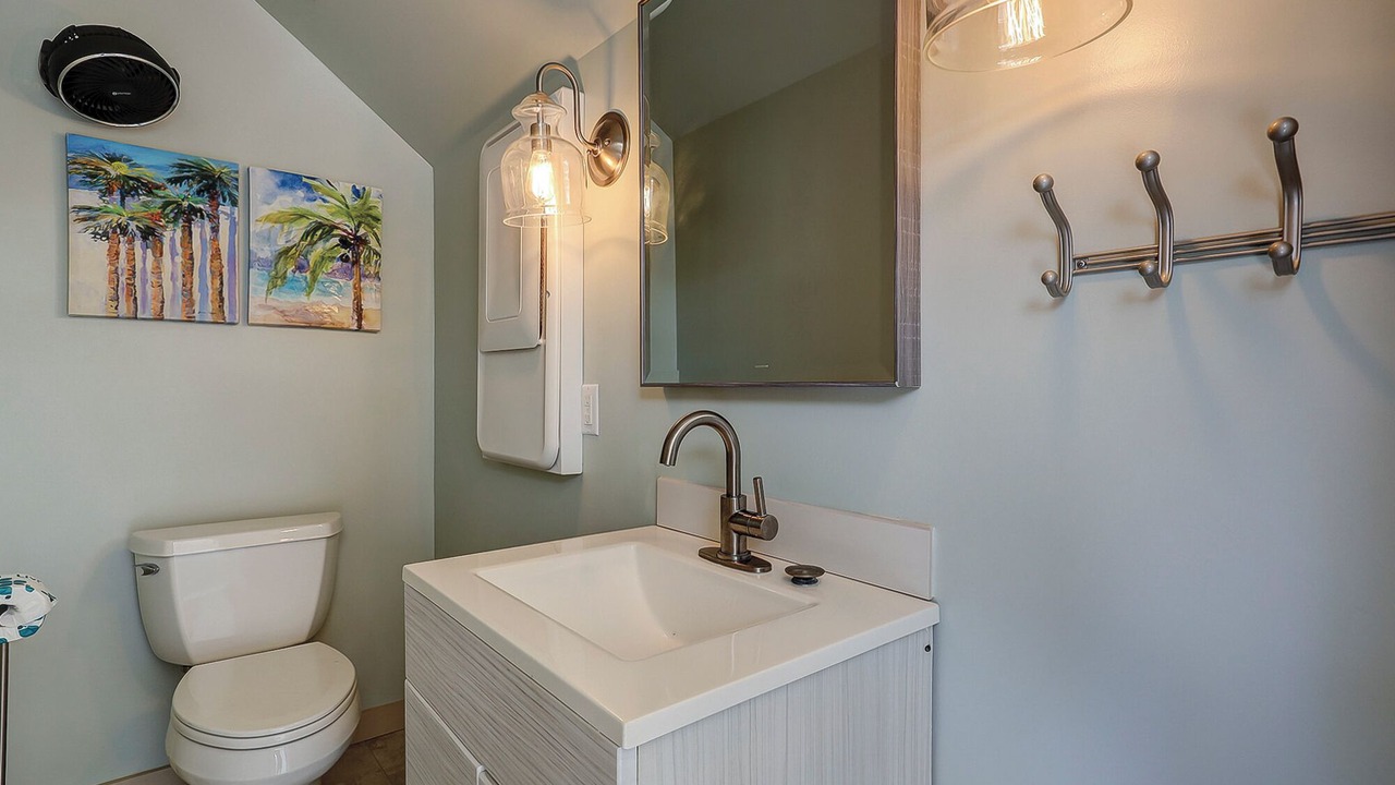 Photo of Bathroom in Oceanside