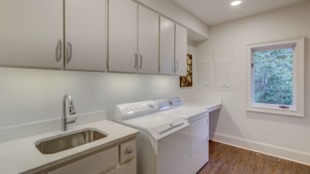 Photo of Bedroom in Oceanside