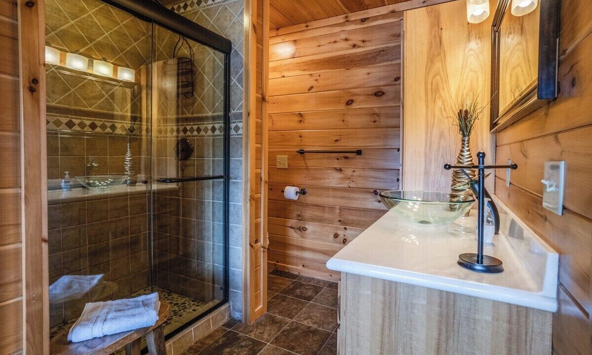 Photo of Bathroom in Town of Milo