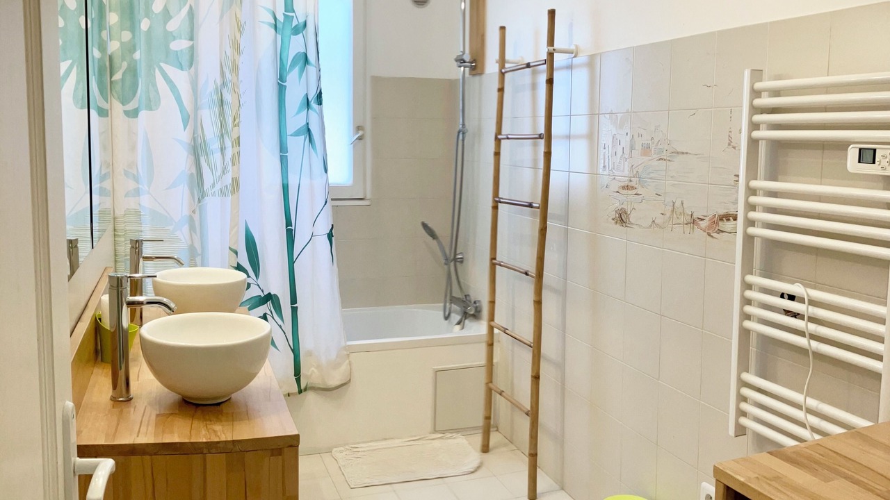 Photo of Bathroom in Aniane