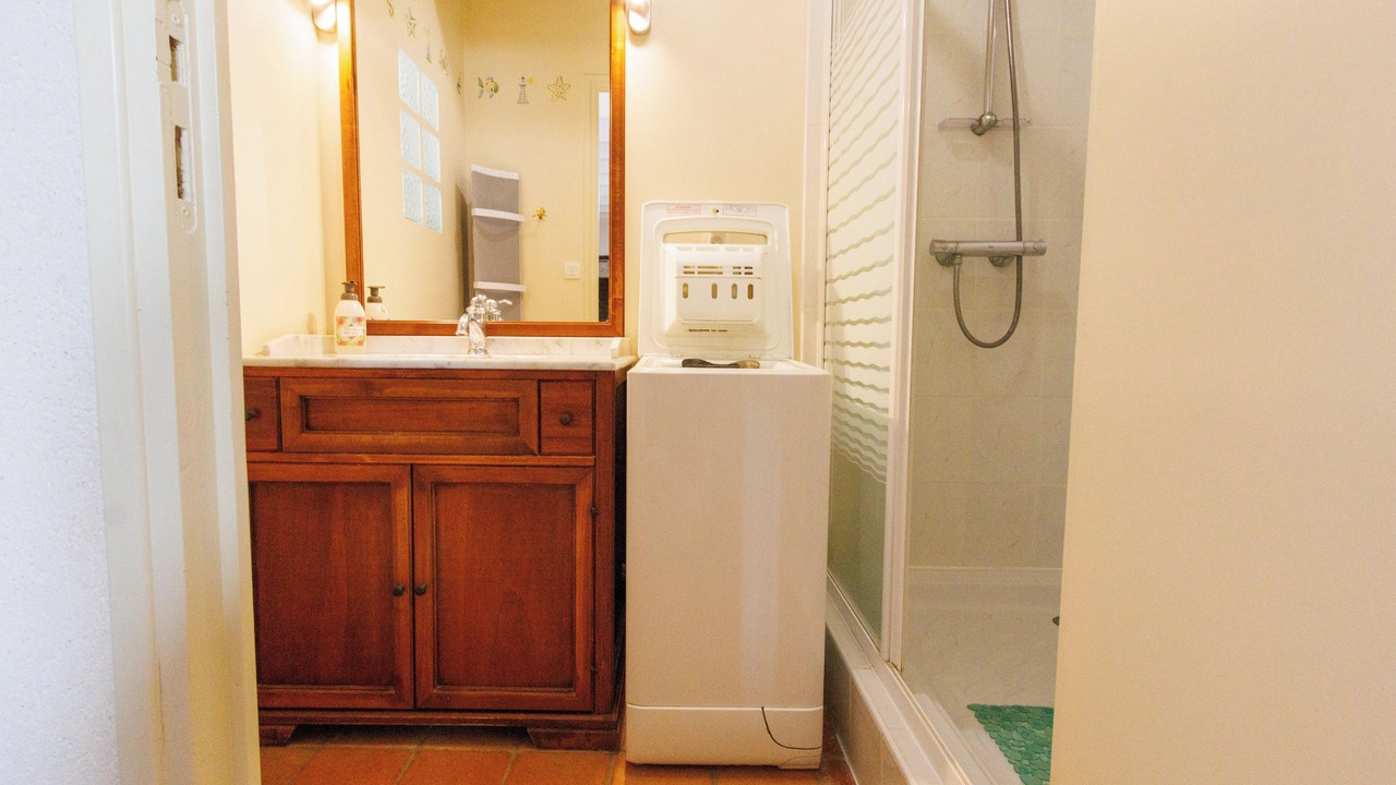 Photo of Bathroom in Larmor-Plage