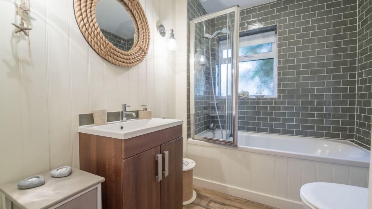 Photo of Bathroom in Brancaster