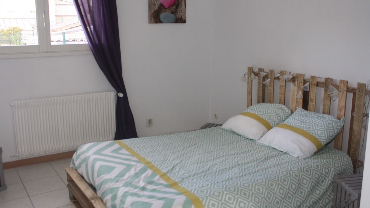 Photo of Bedroom in Le Petit-Quevilly