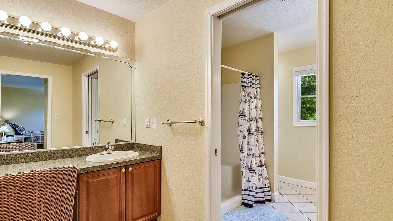 Photo of Bathroom in Duck