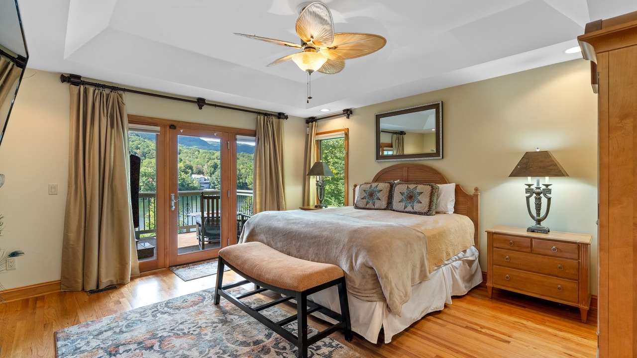 Photo of Bedroom in Lake Lure