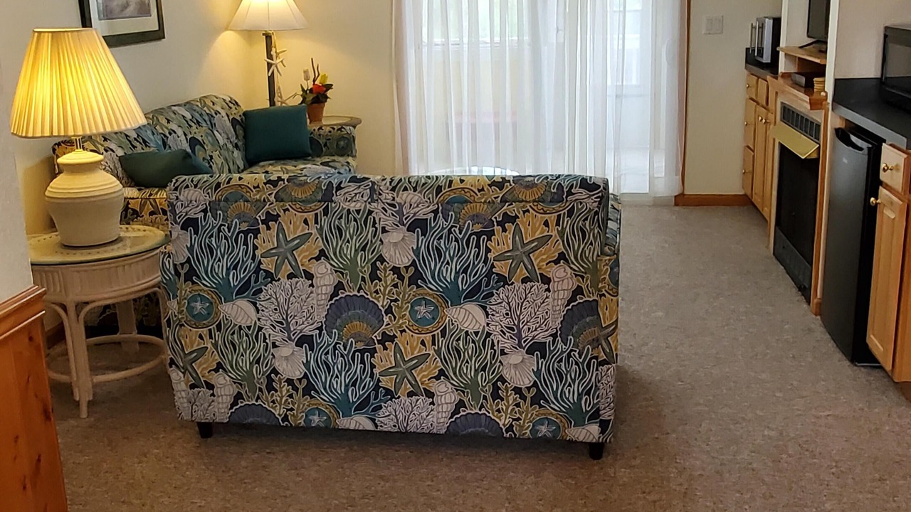 Photo of Livingroom in Monteray Shores