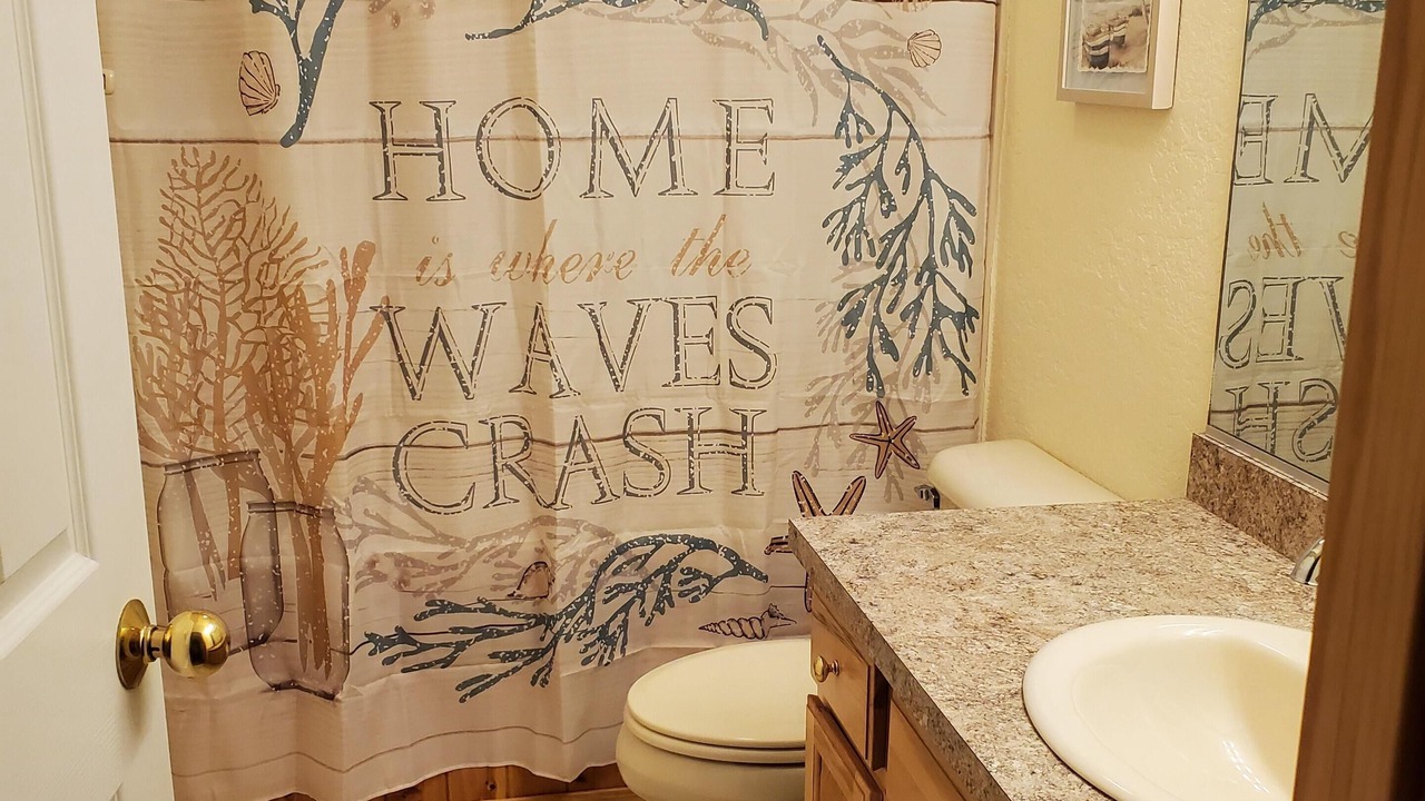 Photo of Bathroom in Monteray Shores